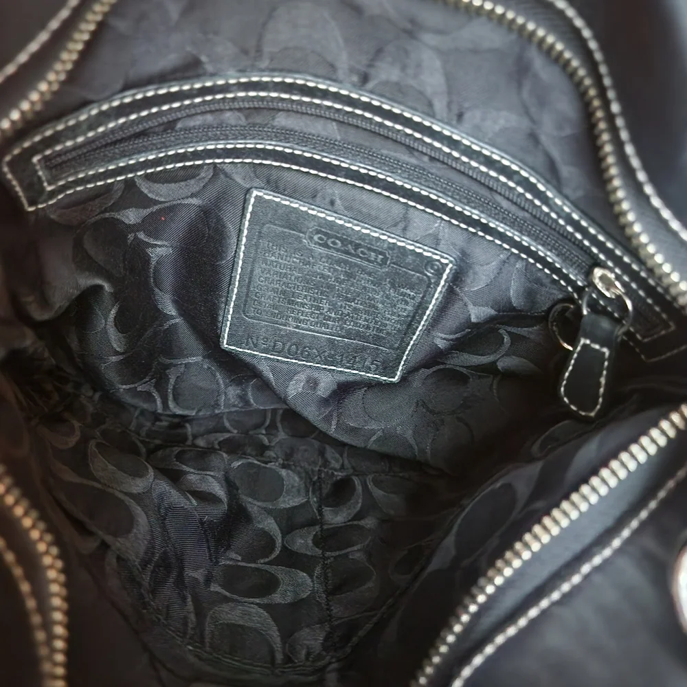 All leather coach crossbody - Picture 10 of 10